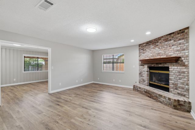 215 NW Sotir Street, Fort Walton Beach, FL 32548