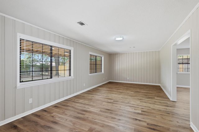 215 NW Sotir Street, Fort Walton Beach, FL 32548