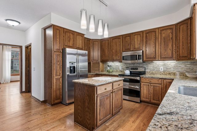 4299 Westchester Circle, Eagan, MN 55123