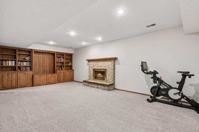 4299 Westchester Circle, Eagan, MN 55123