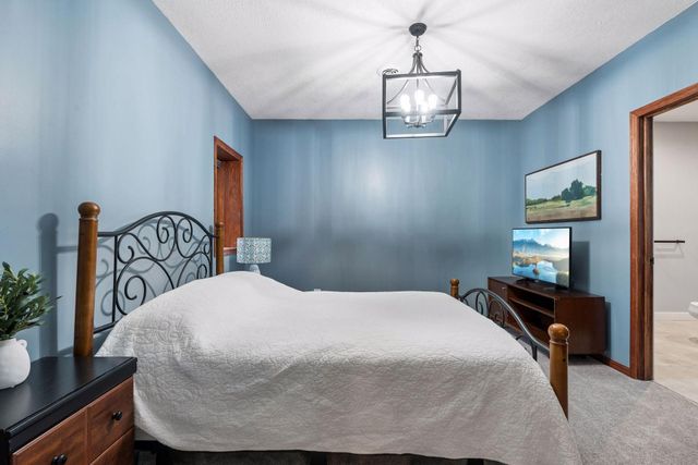 4299 Westchester Circle, Eagan, MN 55123