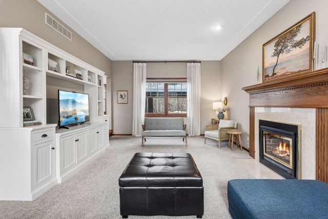 4299 Westchester Circle, Eagan, MN 55123