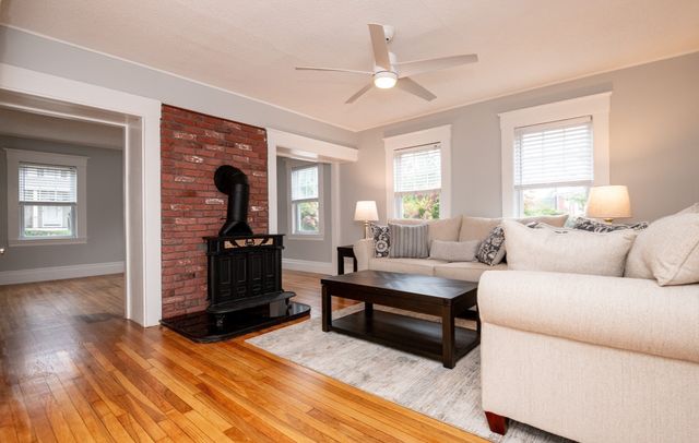 8 Washington Street, Stoneham, MA 02180