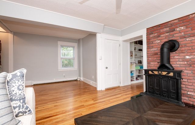 8 Washington Street, Stoneham, MA 02180