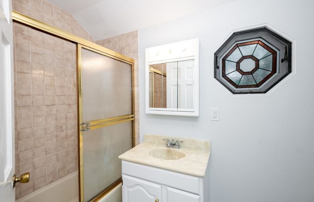 8 Washington Street, Stoneham, MA 02180