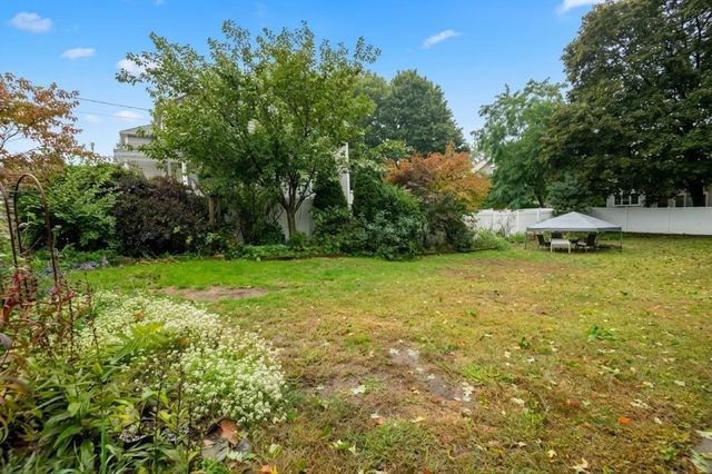 8 Washington Street, Stoneham, MA 02180