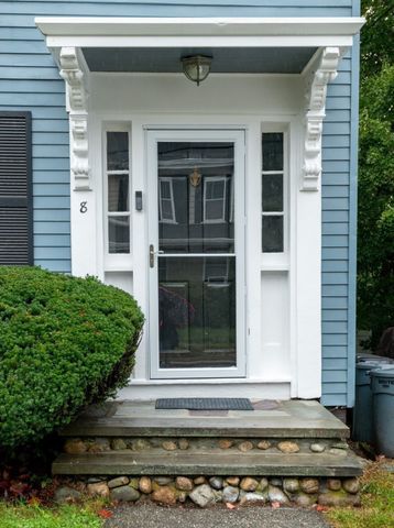 8 Washington Street, Stoneham, MA 02180