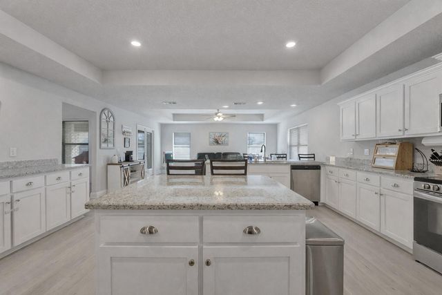 5833 Crestlake Drive, Crestview, FL 32536