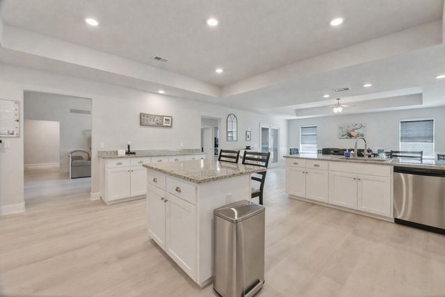 5833 Crestlake Drive, Crestview, FL 32536