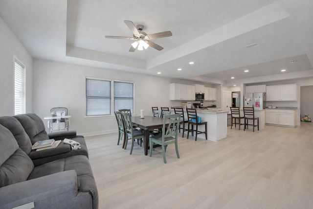 5833 Crestlake Drive, Crestview, FL 32536