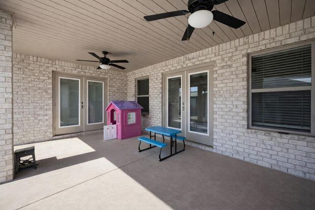 5833 Crestlake Drive, Crestview, FL 32536