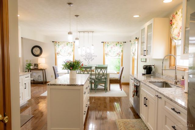 1452 Meadow Ridge Circle, Wilmington, OH 45177