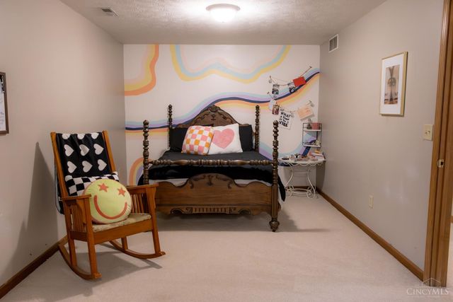 1452 Meadow Ridge Circle, Wilmington, OH 45177