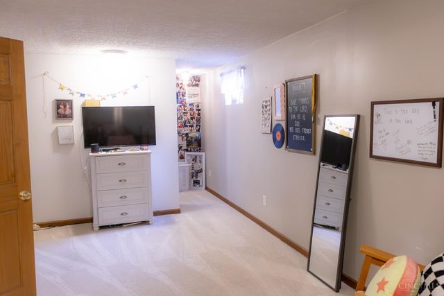 1452 Meadow Ridge Circle, Wilmington, OH 45177