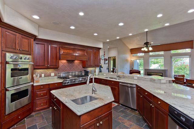 868 Quail Run Drive, Grand Junction, CO 81505