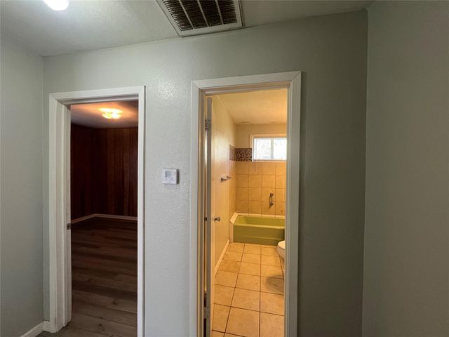 1606 Klauke Street, Rosenberg, TX 77471