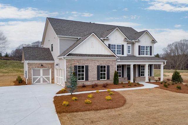 8935 Claude Martin Drive, Gainesville, GA 30506