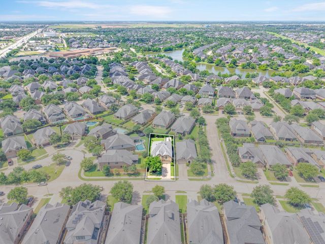 27235 Aspen Falls Lane, Fulshear, TX 77441