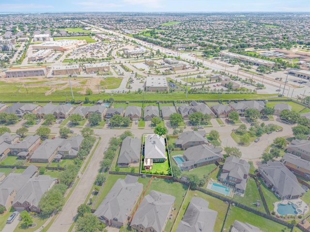 27235 Aspen Falls Lane, Fulshear, TX 77441
