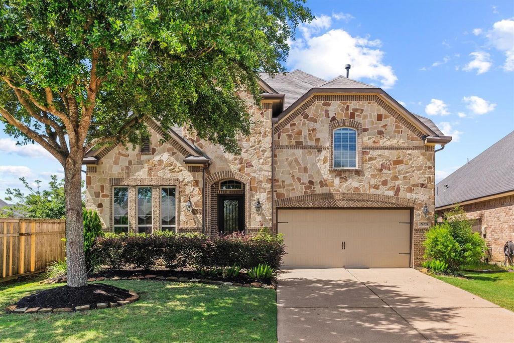 27235 Aspen Falls Lane, Fulshear, TX 77441