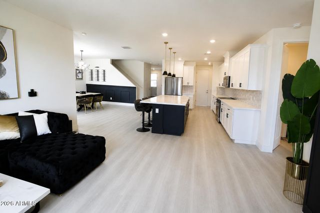 13574 N 144th Lane, Surprise, AZ 85379