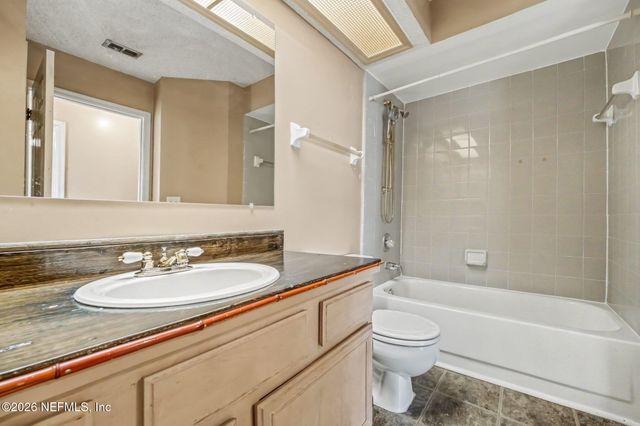 8361 ROCKRIDGE Drive, Jacksonville, FL 32244