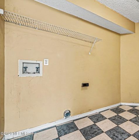 8361 ROCKRIDGE Drive, Jacksonville, FL 32244