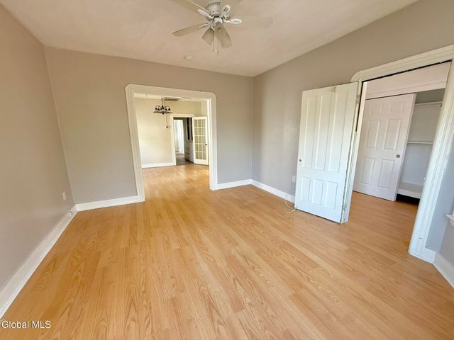 1017 Hegeman Street 2nd Floor, Schenectady, NY 12306