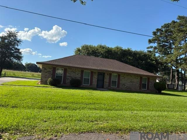 9537 Meadow Ln, Oscar, LA 70762