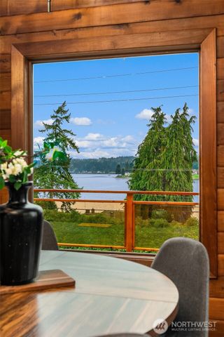 8121 SW 222nd Place, Vashon, WA 98070