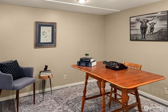 8121 SW 222nd Place, Vashon, WA 98070