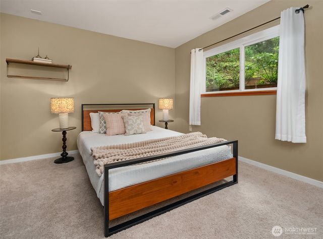 8121 SW 222nd Place, Vashon, WA 98070