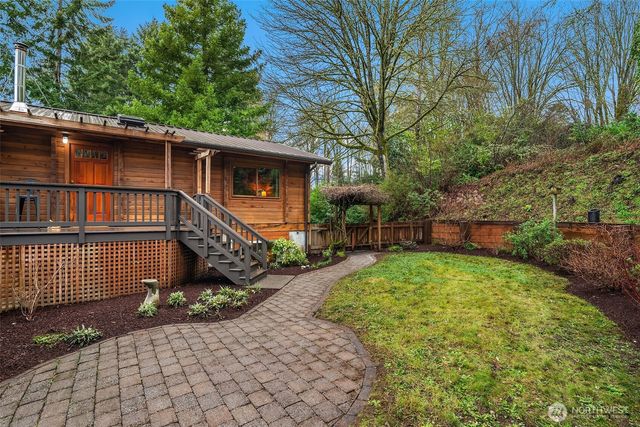 8121 SW 222nd Place, Vashon, WA 98070