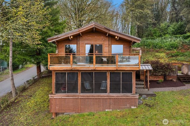 8121 SW 222nd Place, Vashon, WA 98070