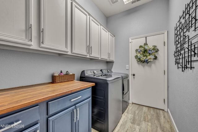 9626 Shadowstone Way, Reno, NV 89521