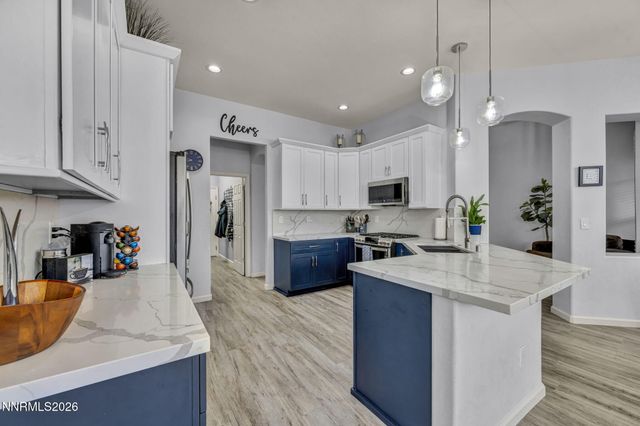 9626 Shadowstone Way, Reno, NV 89521