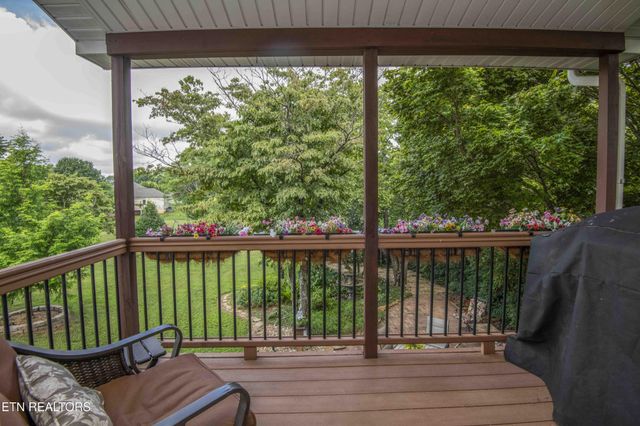 127 Kiowa Way, Loudon, TN 37774