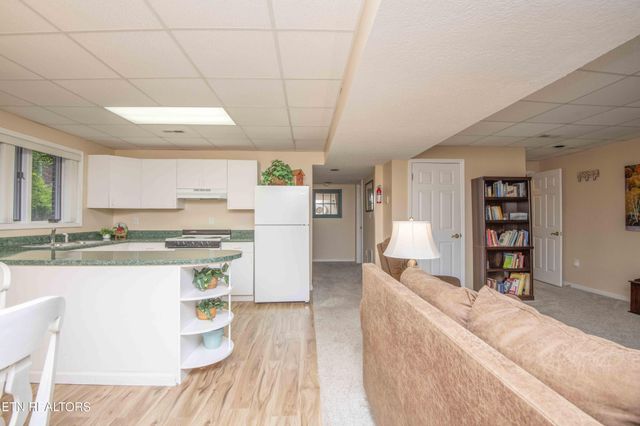 127 Kiowa Way, Loudon, TN 37774