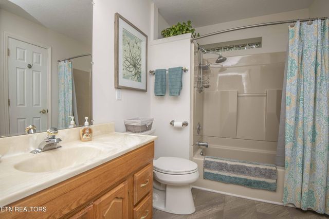 127 Kiowa Way, Loudon, TN 37774