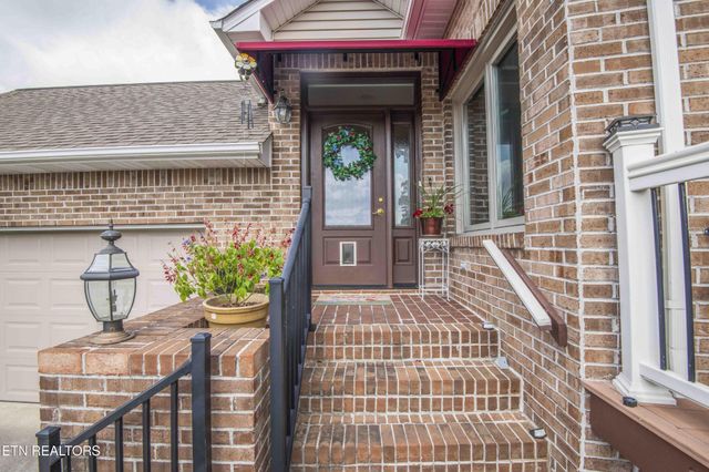 127 Kiowa Way, Loudon, TN 37774