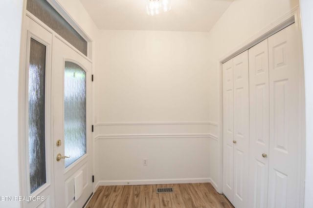 127 Kiowa Way, Loudon, TN 37774