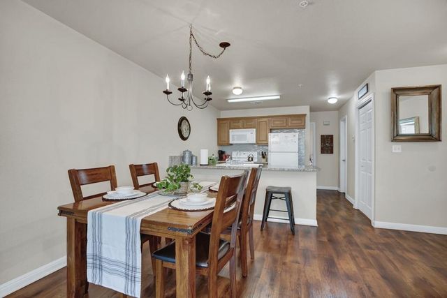 730 E Mather ST B101, New Braunfels, TX 78130