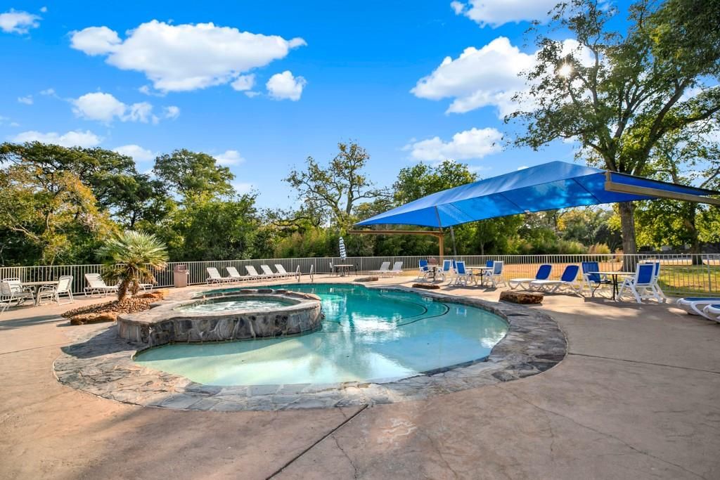 730 E Mather ST B101, New Braunfels, TX 78130