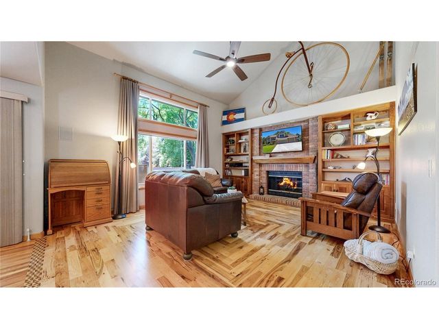 2413 Pine Needle Ct, Fort Collins, CO 80528