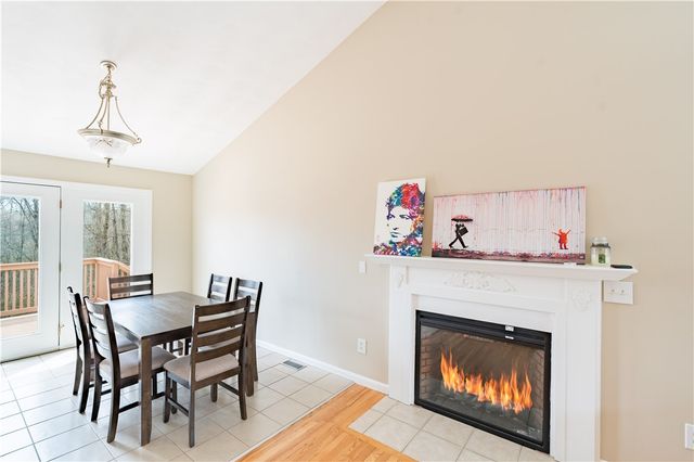 25 Belfield Drive, Johnston, RI 02919