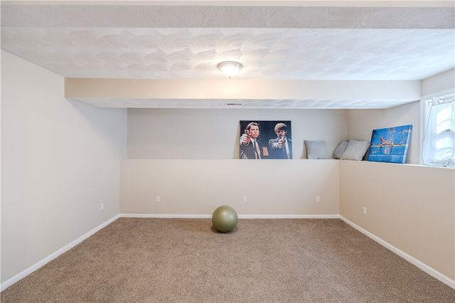 25 Belfield Drive, Johnston, RI 02919