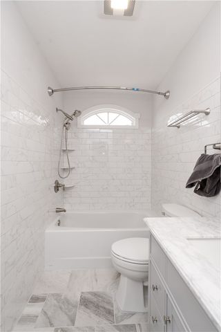 25 Belfield Drive, Johnston, RI 02919