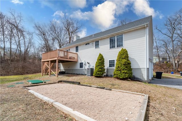 25 Belfield Drive, Johnston, RI 02919