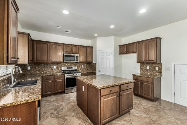 21813 N 119TH Drive, Sun City, AZ 85373