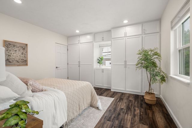 16 Pitman Street 16, Somerville, MA 02143